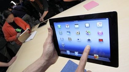 Apple debuts new, higher-resolution iPad