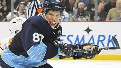 Sid Regaining His Hockey Instincts