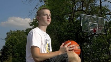 Highlands High School basketball player Micah Mason has a disorder called POTS, which causes irregular heartbeat and other problems.