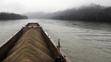 The Consol Energy towboat Aliquippa takes two barges of sand up the Monongahela River to Monessen.