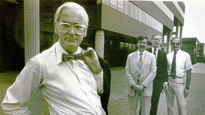 David Lewis (at left) with fellow architect Raymond Gindroz, Donald Carter and James Goldman at North Shore Center in 1986.
