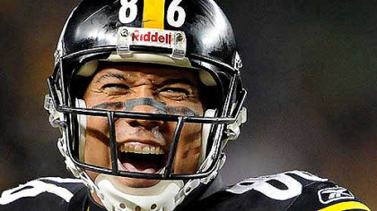 Hines Ward, seen here in a 2009 photo during a game at Heinz Field, today announced he is ending his 14-year career.