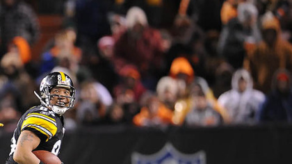 Steelers receiver Hines Ward got five receptions to reach 1,000 in his career, only the eighth receiver in NFL history to do so.
