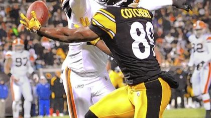 The Browns' Dimitri Patterson breaks up pass intended for Steelers receiver Jerricho Cotchery.
