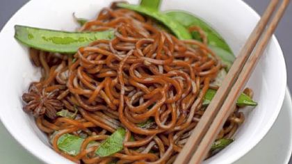 Shanghai Fried Noodles: Bring this dish from the street into your home.