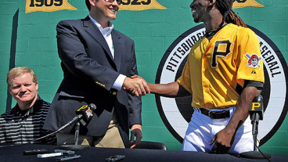 Pittsburgh Pirates Chariman Bob Nutting and Andrew McCutchen make official McCutchen's new contract with the club.