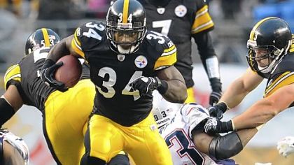 Rashard Mendenhall rushed for 928 yards this season.