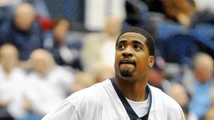 Sean Johnson tied for seventh on the A-10 scoring charts.