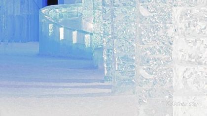 A majestic ice chandelier dominates Hotel de Glace's Grand Hall.
