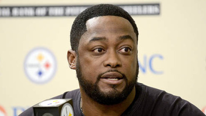Steelers coach Mike Tomlin speaks to the media during his weekly press conference .
