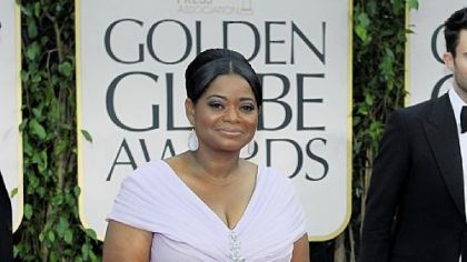 Octavia Spencer in a lilac Tadashi Shoji.