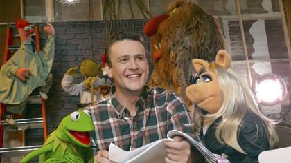 Kermit the Frog, Jason Segel and Miss Piggy work together in "The Muppets," one of the free films in the Dollar Bank Cinema in the Park series.