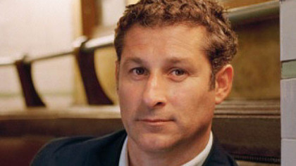 'The Expats' bends genres with panache