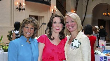 Ladies Hospital Aid Society hosts luncheon at Fox Chapel Golf Club