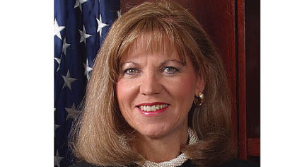 Justice Joan Orie Melvin to step away from state Supreme Court to fight charges