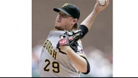 Tigers climb back from behind to beat Pirates, 4-3