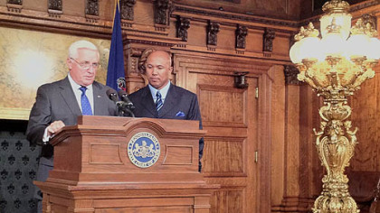 Hines Ward honored in Harrisburg