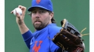 Mets' R.A. Dickey pitches positives in book about life