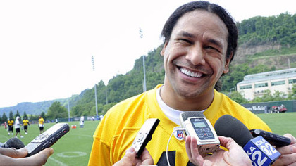 Troy Polamalu shows up for Steelers' OTAs