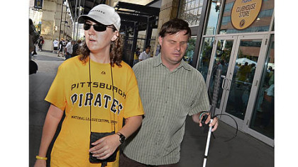 30-day odyssey brings blind fan to city, PNC Park