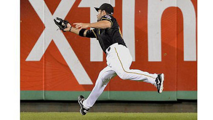 Pirates pitching caves in 8-1 loss to Reds