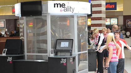 The Me-Ality body scanning booth at the Mall of Robinson.