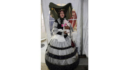 Dennis Bergevin as the Duchess