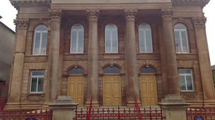 The First Derry Presbyterian Church dates to 1780, when an earlier church had been built as a reward for the bravery of the Presbyterians during the Siege of Derry in 1689. It was almost burned to the ground during "The Troubles" in 1984.