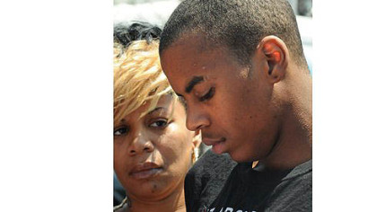 Deago Eddings and his mother, Missy Grooms