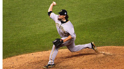 Joel Hanrahan pitches in the ninth inning during.