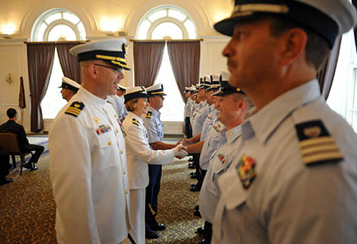 Coast+guard+port+security+officer