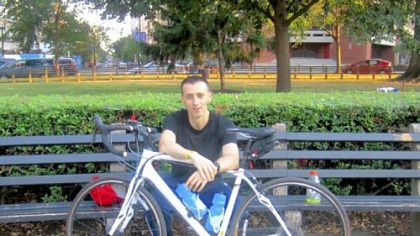 37-year-old Luigi Laraia is bicycling cross-country between his first and second chemotherapy treatments against leukemia.
