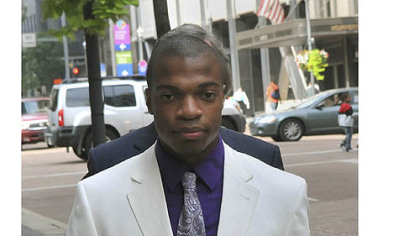 Jordan Miles enters the Federal Courthouse.