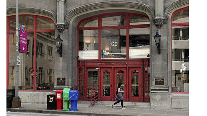 The Art Institute of Pittsburgh building on the Boulevard of the Allies, Downtown. It is operated by Pittsburgh-based, for-profit EDMC