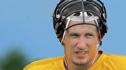 Aaron Smith, shown here during the Steelers' 2011 training camp at Saint Vincent College.