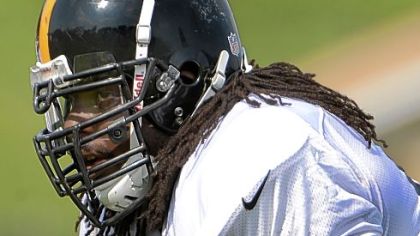 Pittsburgh Steelers guard Willie Colon during workouts at St Vincent College in Latrobe.